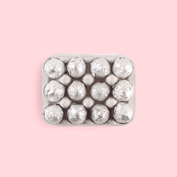 Mini Vanilla Caramel Eggs - Milk Chocolate