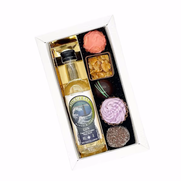 Boozy Box- Mango & Lime Stormy Bay Gin