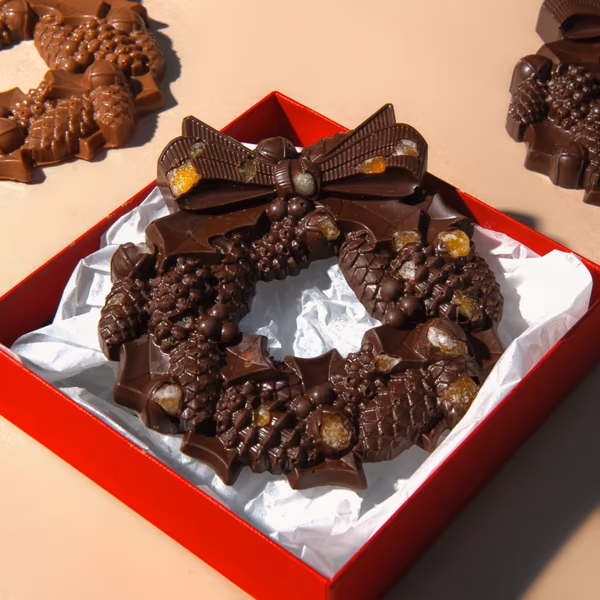 Sicilian Orange 75% Solomon Islands Christmas Chocolate Wreath