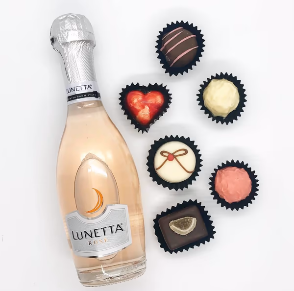 Pink Prosecco and Chocolates gift set