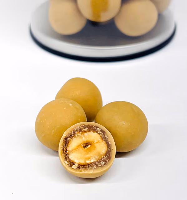 Blonde Caramelised Hazelnuts