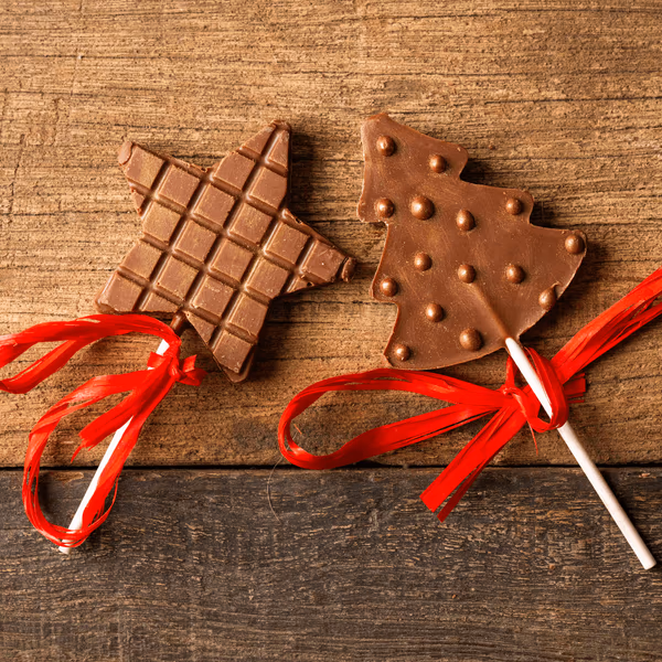 Cow & Cacao Chocolate Christmas Lollipops