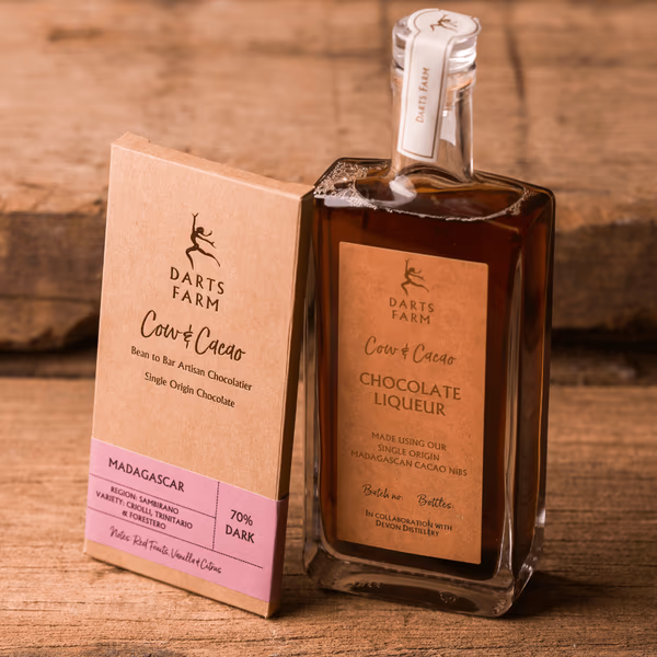Cow & Cacao Chocolate Liqueur & Single Origin Bar Gift Set